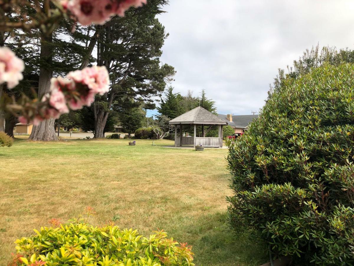 Pine Beach Inn Fort Bragg Esterno foto
